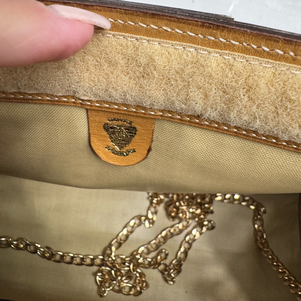 Gucci Monogram Brown and Tan purse - Picture 6 of 6